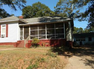 114 E Freeman St, Newnan, GA 30263