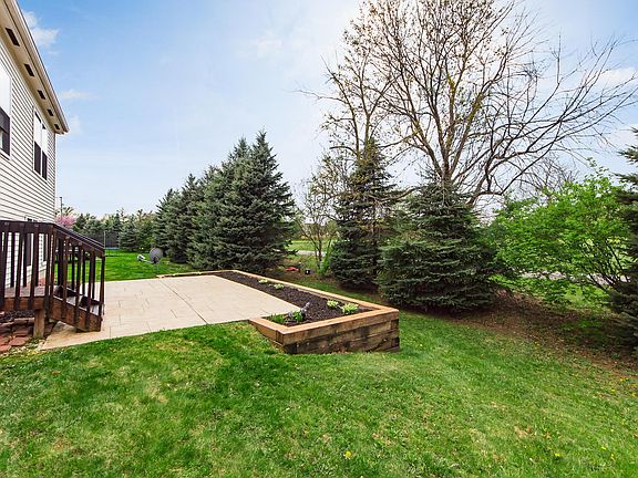 4th image of 4854 Riverrock Dr