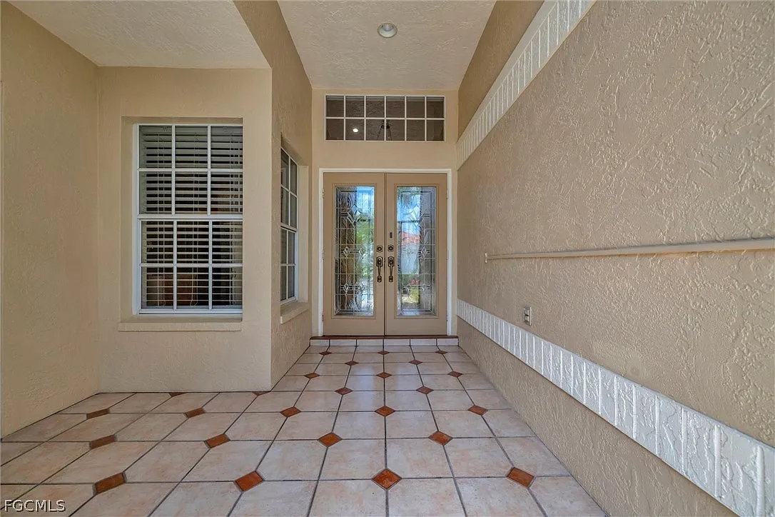 2 bed, 2.0 bath, 1910 sqft, $3,400 — Photo 3