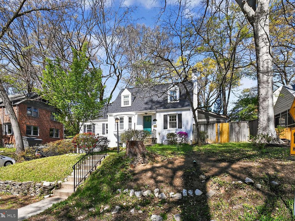 1st image of 12 Parkside Rd