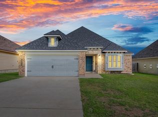 10836 Burnham Dr, Waco, TX 76708