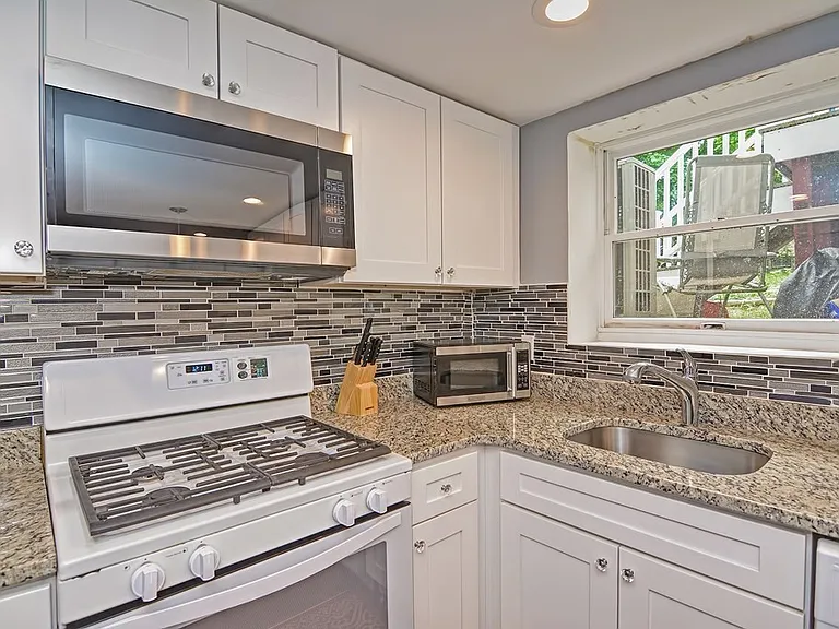 150 Bigelow St #1 — Photo 3