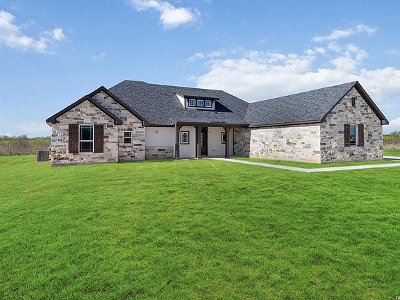 3rd image of 14034 William Blazeby