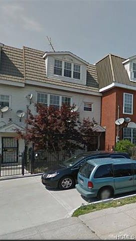 2nd image of 577 Fox St