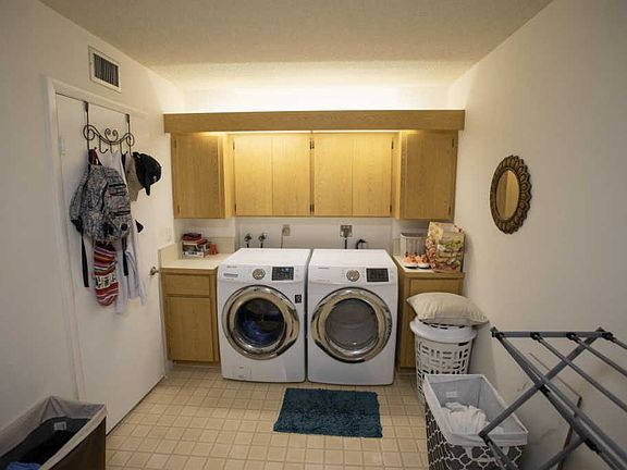 5th image of 2461 Village Blvd APT 204