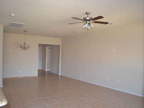 3rd image of 929 Mazatlan Dr