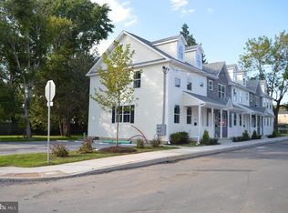 302 W Maple St, Ambler, PA 19002