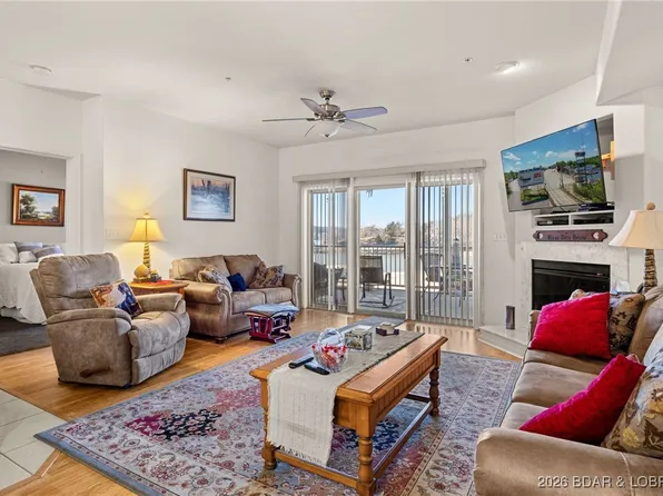 562 Hyd A Way #3E, Camdenton, MO 65020