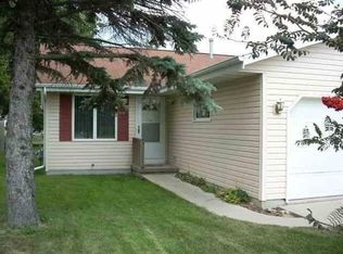 1272 Hain Rd, Edgerton, WI 53534