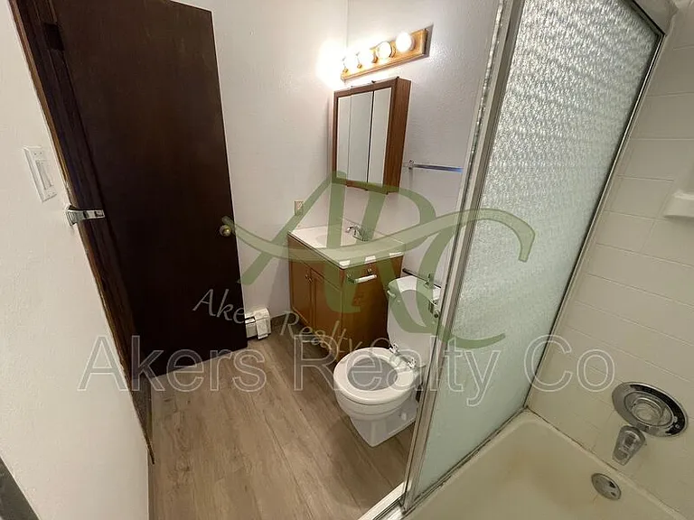 1322 Anita St — Photo 10