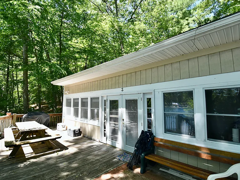 285 N Shore Rd — Photo 7