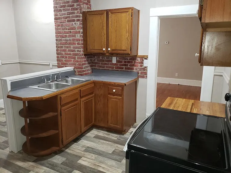 2937 Jules St — Photo 5