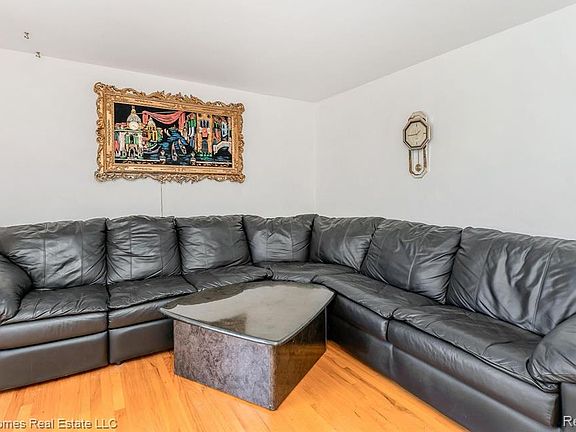 4th image of 11451 Canterbury Dr