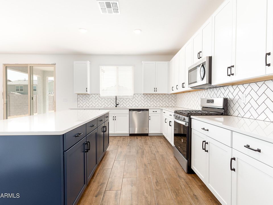 1st image of 36477 W SAN ALVAREZ Avenue