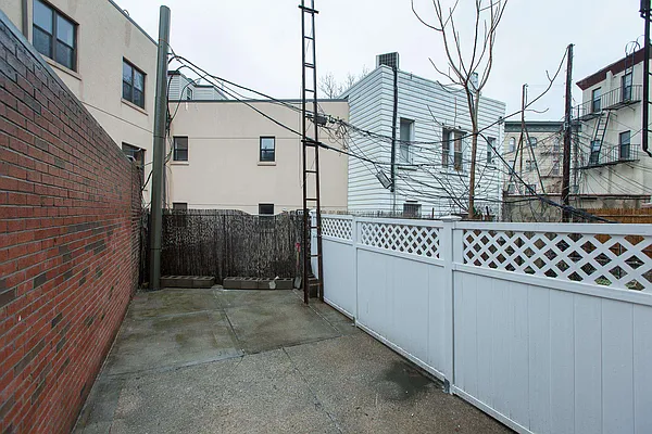 Rented by Voro NYC | media 31