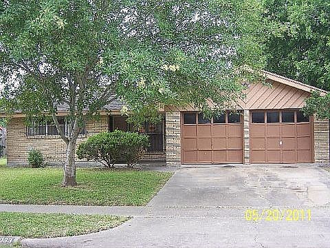 1st image of 4033 Bray Dr
