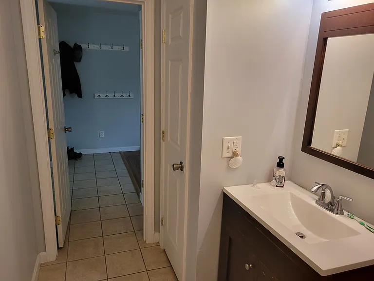 25 Villa Nova St #4 — Photo 9