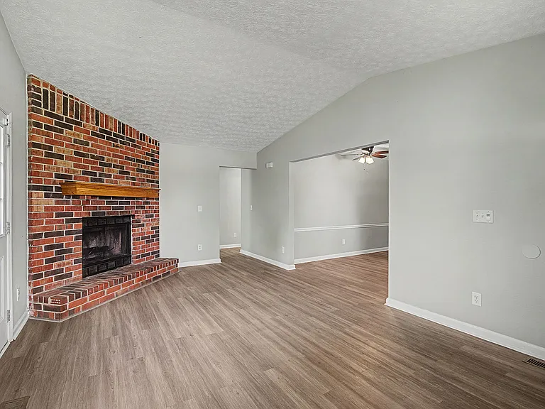 6334 Shull Rd — Photo 3