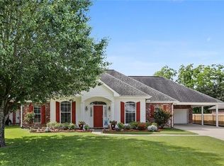 121 Fashion Blvd, Hahnville, LA 70057