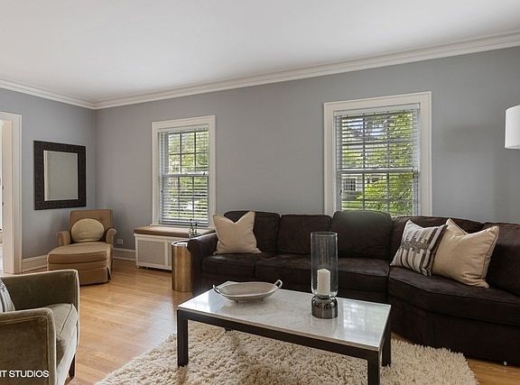 5th image of 2232 Beechwood Ave