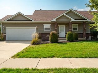 1269 Willow Grove St, Rockford, IL