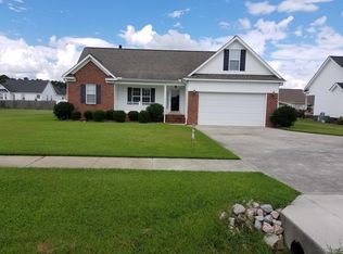 321 Laurie Ellis Rd, Winterville, NC 28590