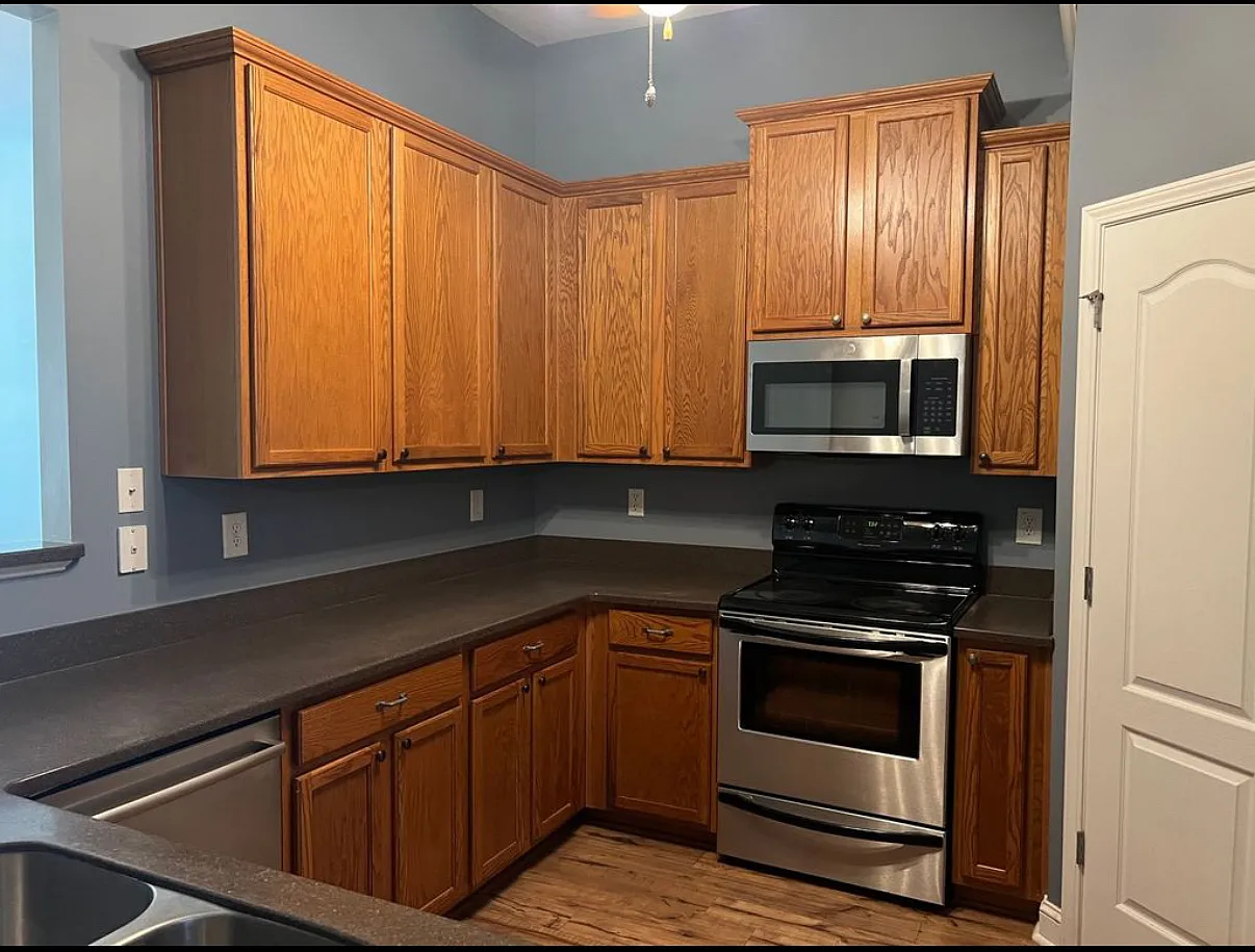 3 bed, $4,500 — Photo 4
