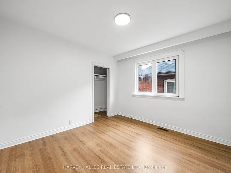 49 Fairbank Ave #MAIN — Photo 17