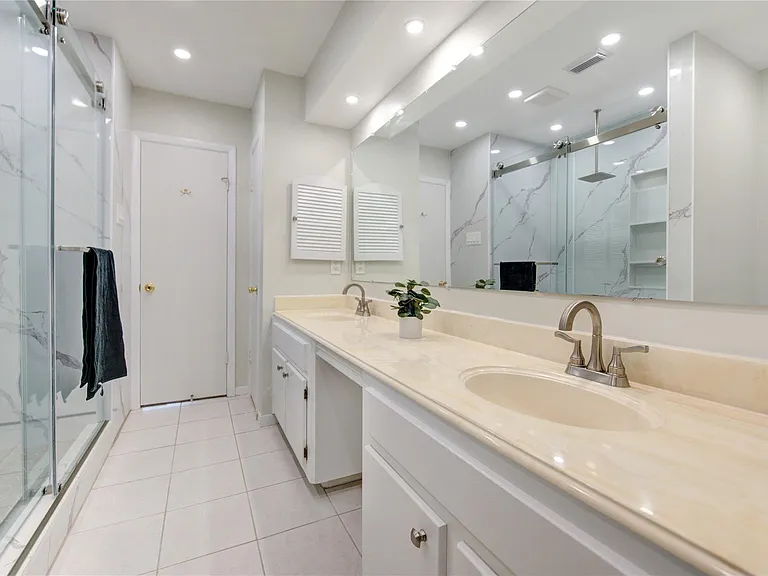 1927 Ash Meadow Dr — Photo 23