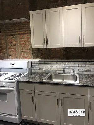 Rented by The InHouse Group | media 17