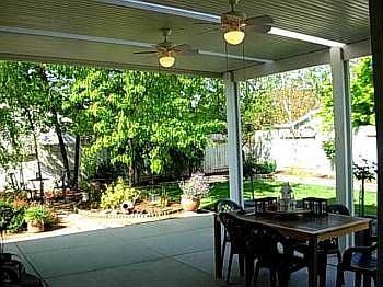 4th image of 9614 Soaring Oaks Dr