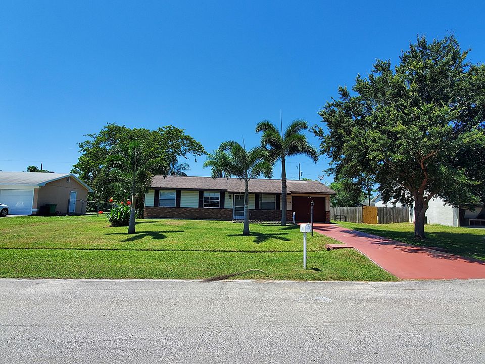 1st image of 181 SW Duval Ave