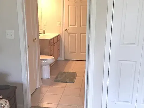 9841 Wildwood Ct, Highland, IN 46322