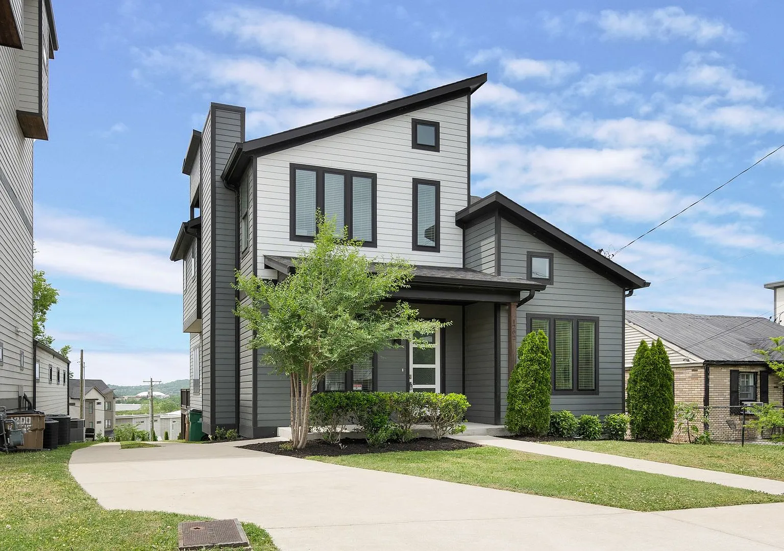 East Nashville Rental with Downtown Views! — Photo 2