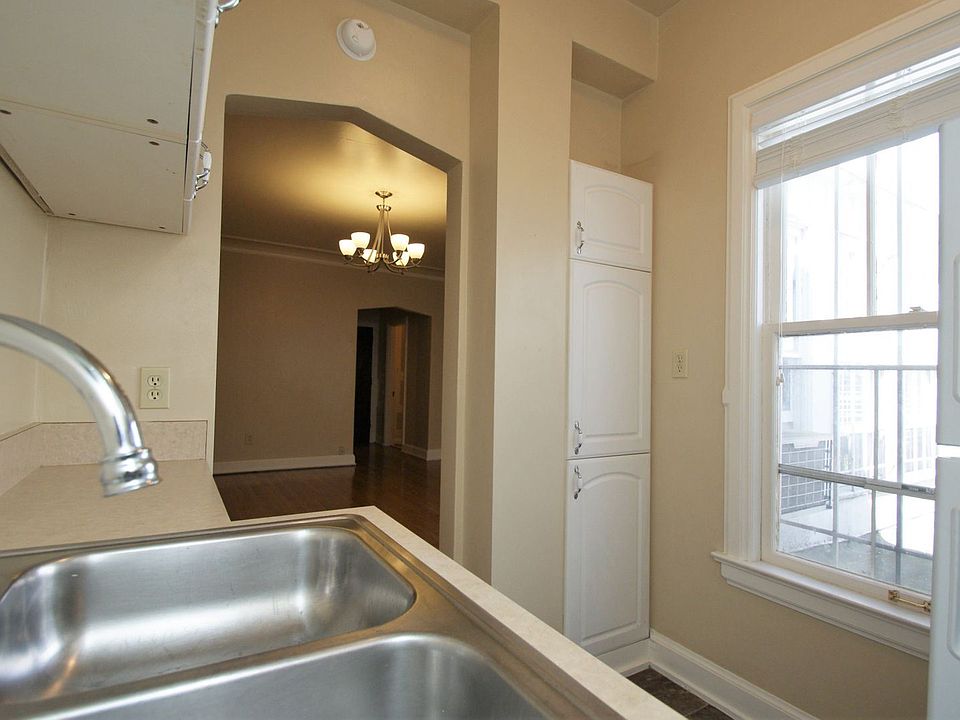 1st image of 311 6th Ave S Unit 214