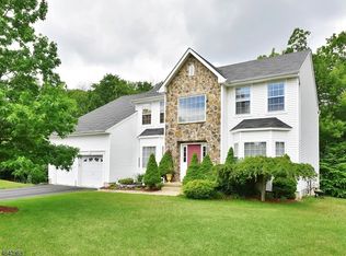 27 Winding Ridge Rd, Lake Hopatcong, NJ 07849