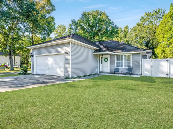 2917 Fernwood Dr, Charleston, SC 29406