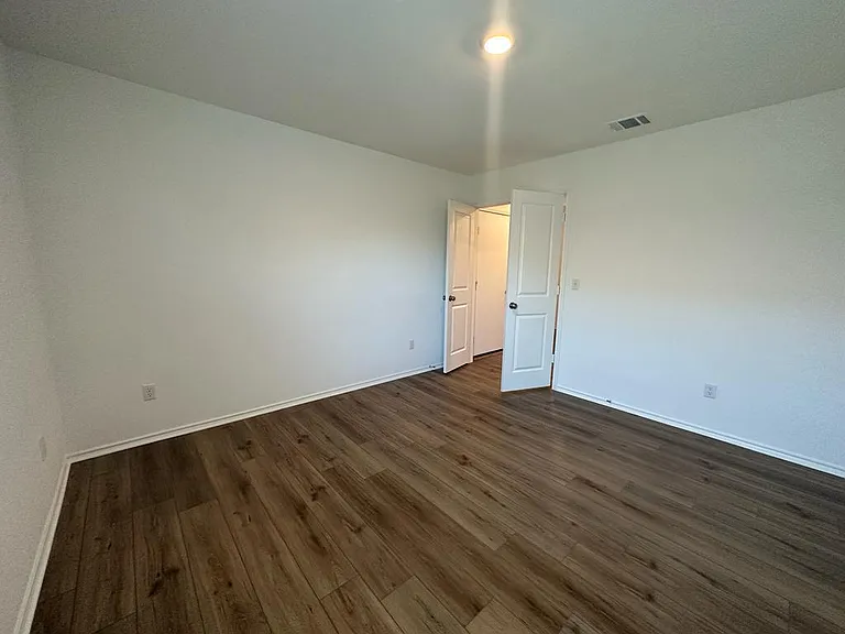 183 Otter Rd — Photo 11