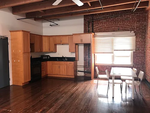 1313 Post Ave #1 Photo 1