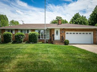 7109 Middlebrook Blvd, Middleburg Heights, OH 44130