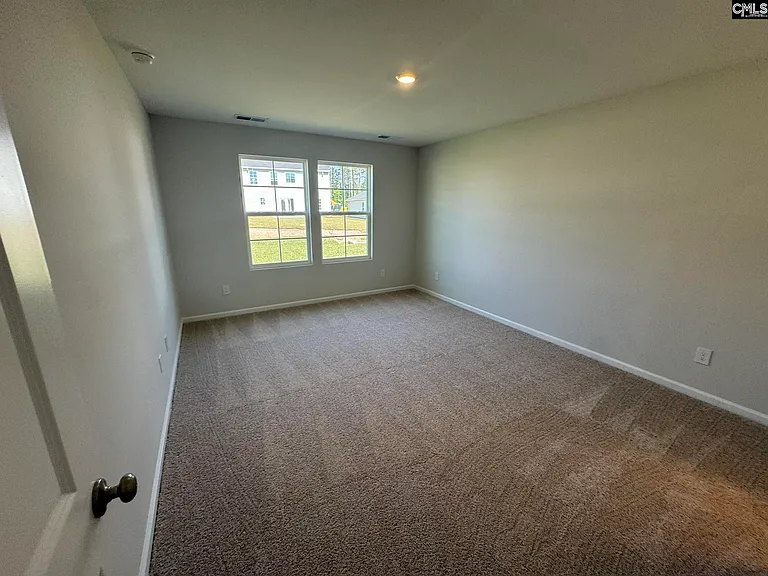 5017 Erwin Ct — Photo 8