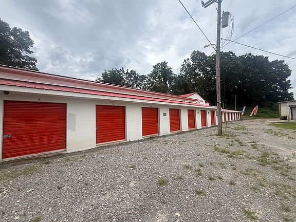4th image of 1100 Chisolm Ave