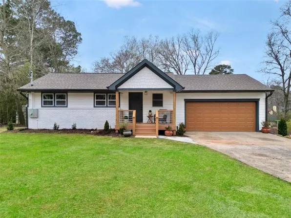 2588 Sandtown Rd SW, Marietta, GA 30060