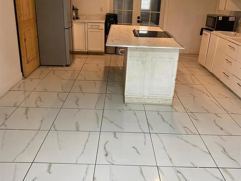 581 NW Cornell Ave — Photo 10