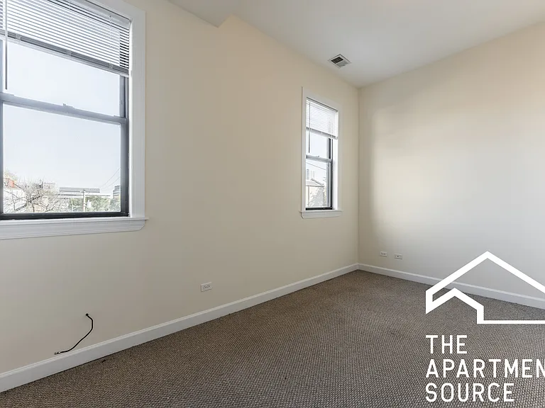 4710 N Sheridan Rd #22S — Photo 8