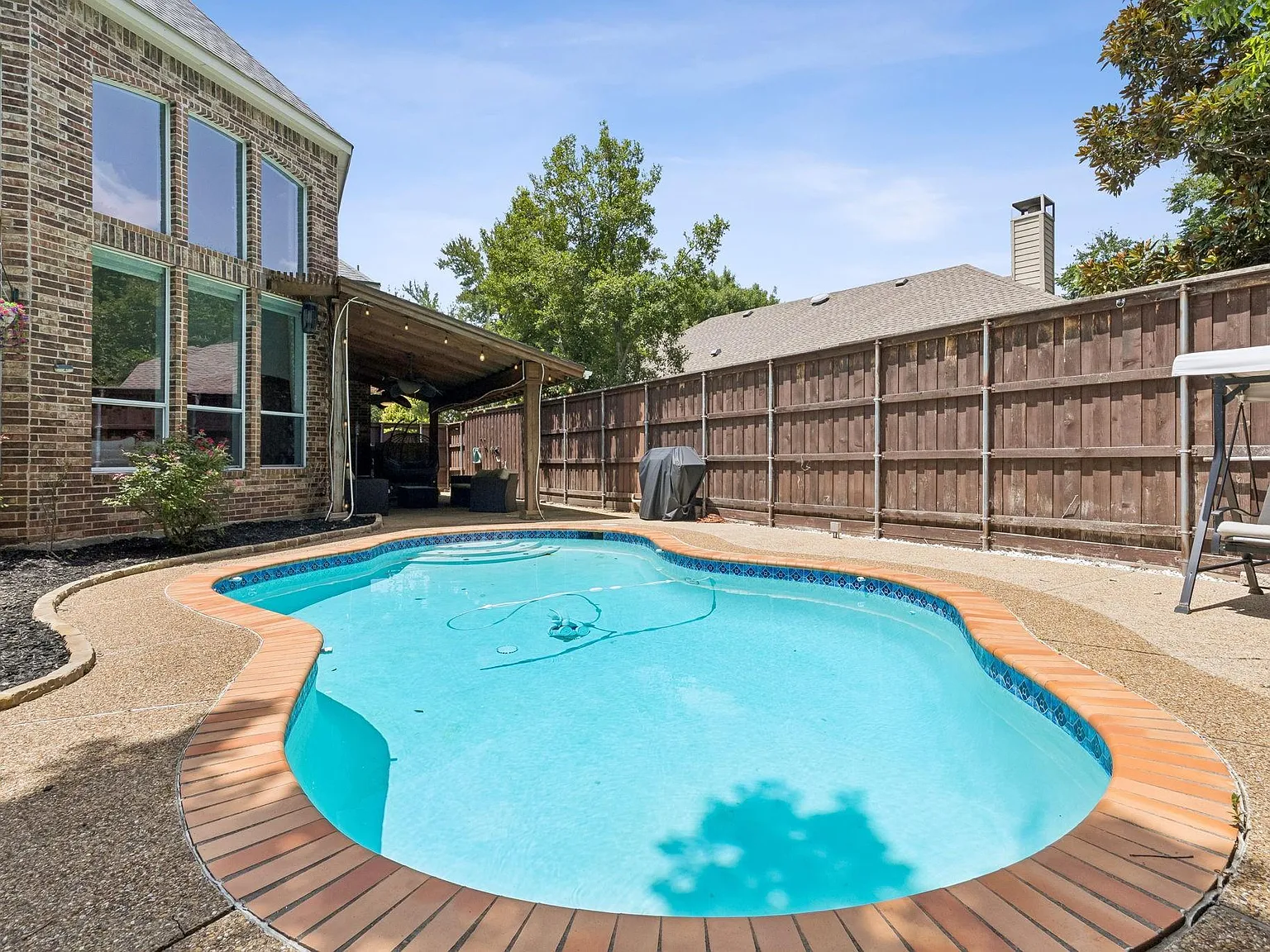 5 bed, 3016 sqft, $3,300 — Photo 4
