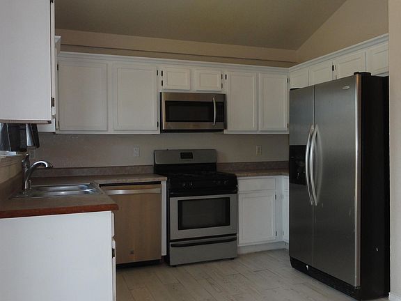 5th image of 3908 Tierra Lana Way