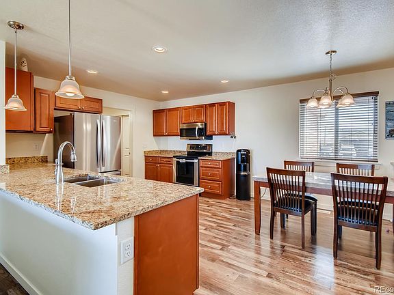 3rd image of 30 Johnson Cir