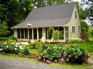 19 Village Glen Rd, Flemington, NJ 08822