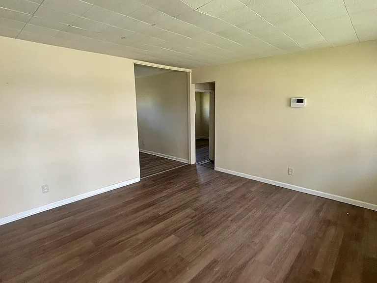 13 W Adams Dr — Photo 5